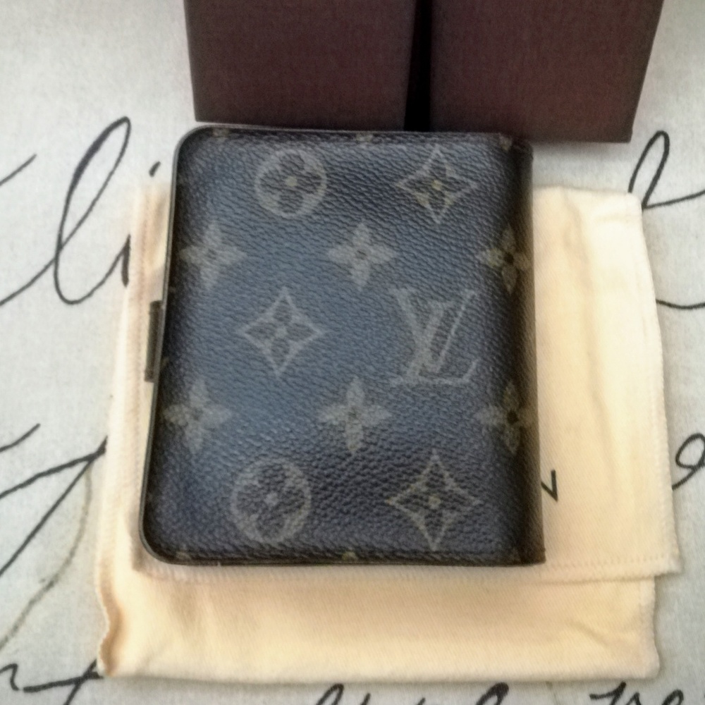 HOLD*Louis Vuitton Monogram Compact Bifold Wallet - Picture 3 of 8